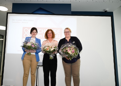 Die neuen Mitgliedsfrauen Carina Merges, Nicola Viebahn und Stefanie Feld